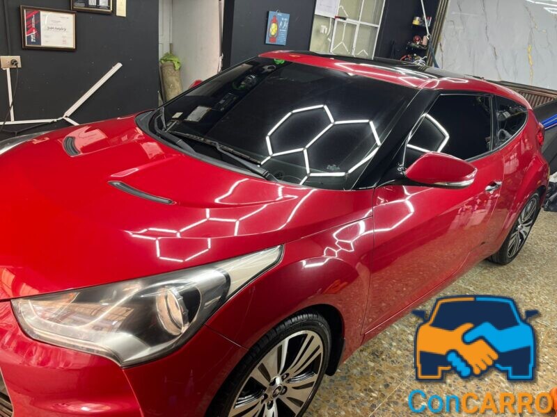 Vendo Hyundai veloster modelo 2013 automatico